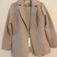 کت و شلوار کت و دامن پالتو و کت زنانه