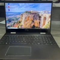 کامپیوتر رو میزی.