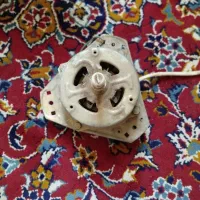 موتور لباسشویی دوقلو|ماشین لباسشویی و خشک‌کن لباس|صدرا-فارس, فاز ۱|دیوار