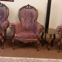 مبلمان۹ نفره به همراه یک میز بزرگ ودومیزعسلی وکوسن|مبلمان خانگی و میز عسلی|فولادشهر, B6|دیوار