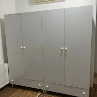 کمدی دیواری