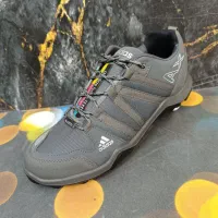 کتونی تزریق بزرگ پا نیوبالانس پانو|کیف، کفش، کمربند|قم, زنبیل آباد|دیوار