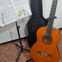 گیتار یاماها C70 اندونزی با تمامی تجهیزات