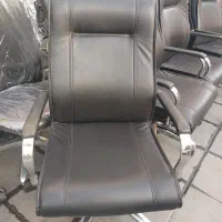 ۱۳ عدد صندلی رایانه صنعت در دو مدل در حد نو