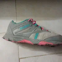 فروش یک جفت کتونی ریبوک اصلی در چند رنگ|کیف، کفش، کمربند|هشتگرد, شهرک پارسیان|دیوار