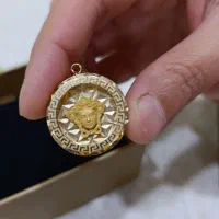 پلاک طلا ورساچه و گردنبند