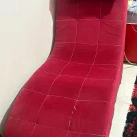 کاناپه مبل خوابیده