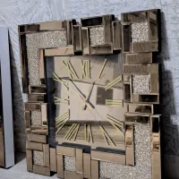 ساعت دیواری باگوشواره هاش