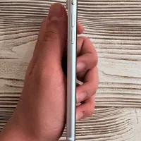 ایفون SE 2020|موبایل|مشهد, دانشجو|دیوار