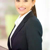 استخدام منشی خانم