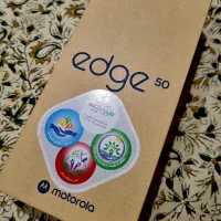 موتورولا edge 50 در حد اکبند