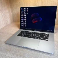 MacBook pro16