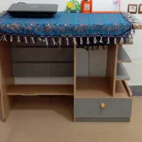 صندلی چرخدار|میز تحریر و کامپیوتر|دوگنبدان, |دیوار