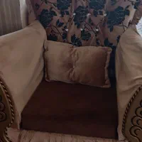 مبل سلطنتی کار کرده