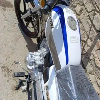 پرواز مدل 402|موتورسیکلت|بروجرد, |دیوار