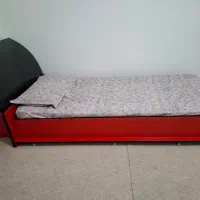 تخت خواب یک نفره با تشک|تخت و سرویس خواب|قدس, شهر‌قدس|دیوار