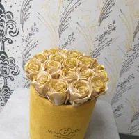 باکس گل ها و دسته گل آماده بسیار زیبا قیمت مناسب|گل مصنوعی|کرمان, |دیوار