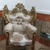 مبل سلطنتی به همراه جلو مبلی