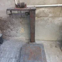 ترازو ابزار گیره آچار مانیمتر و خرده ریز