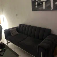 مبل راحتی طوسی تیره راحتی نفره مبلمان کاناپه تمیز