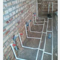 لوله کشی آب وفاضلاب ونصب ادوات منزل