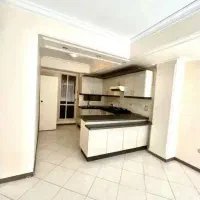 ۸۰ متر _ شمال جردن _ مناسب مجرد و خانواده