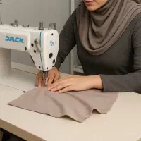 کمک خیاط و اتوکار