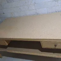 میز چوبی کار|میز تحریر و کامپیوتر|قم, شاه ابراهیم|دیوار