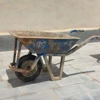 فرغون|ابزارآلات|مشهد, کوشش|دیوار
