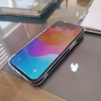 آیفون 15 نرمال