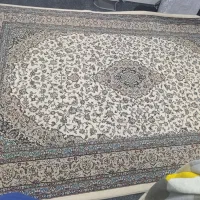 فرش ۶متری سالم و تمیز