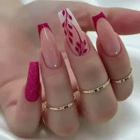 آموزش و خدمات ناخن