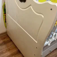 تخت نوزاد و کودک|تخت و صندلی بچه|تهران, ورزشگاه آزادی|دیوار