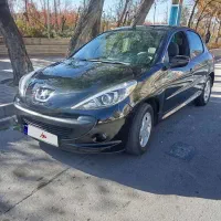 پژو 207 دنده ای مدل 1402 در حد صفر خشک