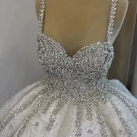 فروش و دوخت انواع لباس عروس مجلل فاخر فساتین زفاف|لباس|کیش, |دیوار