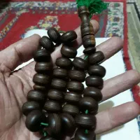 تسبیح شاه مقصود زرد قدیمی وخوش دست|کلکسیون اشیاء عتیقه|ملارد, |دیوار