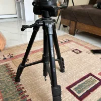 سه پایه دوربین مدل canon