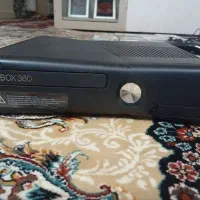 یک دستگاه x box 360