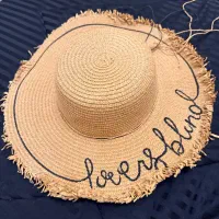 کلاه|لباس|شیراز, حومه شیراز|دیوار