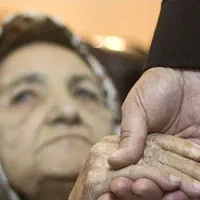 نگهداری از سالمند شبانه‌روزی
