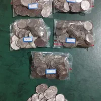 ۵۰۰ سکه یک ریالی بانکی جمهوری|کلکسیون سکه، تمبر، اسکناس|مشهد, سید رضی|دیوار