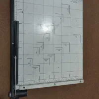 برش دهنده عکس و کاغذ