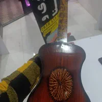 گیتار  مخصوص کودکان|گیتار، بیس، امپلیفایر|مریوان, |دیوار