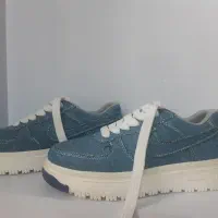 هودی و کفش لی|لباس|تهران, خاک سفید|دیوار