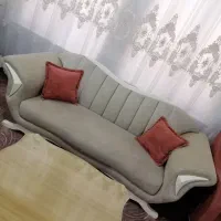 مبل راحتی ۷ نفره همراه با میز