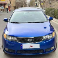 سراتو2000cc اتوماتیک آبی کاربنی‌ مدل۲۰۱۰ فول