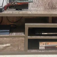 میز تی وی تمیز و‌نو‌