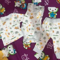 لباس نوزادی تیکه|کفش و لباس بچه|بابل, |دیوار