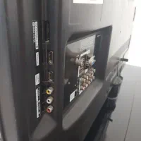 تلویزیون ۴۰ اینچ LCD سامسونگ(همراه میز تلویزون)|تلویزیون و پروژکتور|تهران, حر|دیوار