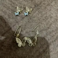 گوشواره پروانه میخی و اویزان